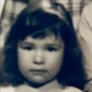 Meet your Posher, Laurel